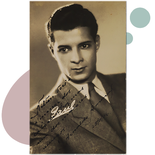 Arnaldo Amaral, locutor da Rádio Clube do Brasil, posa para foto em close, 1930 - 
        Fotógrafo não identificado - 
        Coleção Jacob do Bandolim - 
        Acervo FMIS/RJ